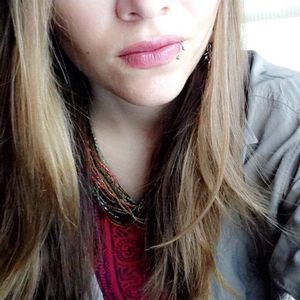 Meet your Posher, Becky